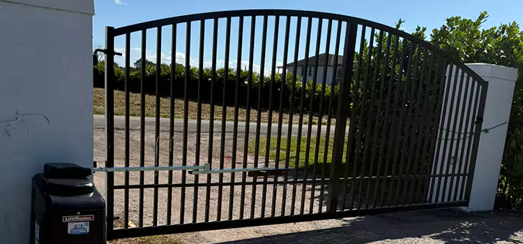 Driveway Fence Repair Wyoming